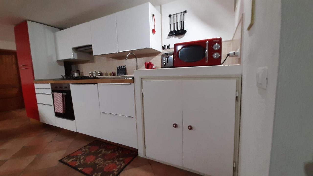 Movie Star Apartment With Garden Florence Ngoại thất bức ảnh