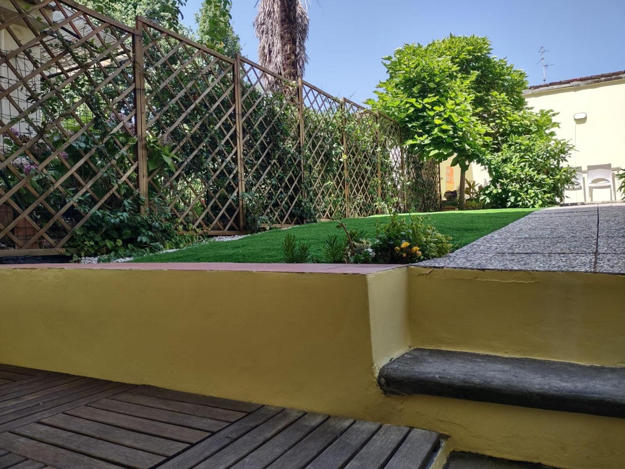 Movie Star Apartment With Garden Florence Ngoại thất bức ảnh